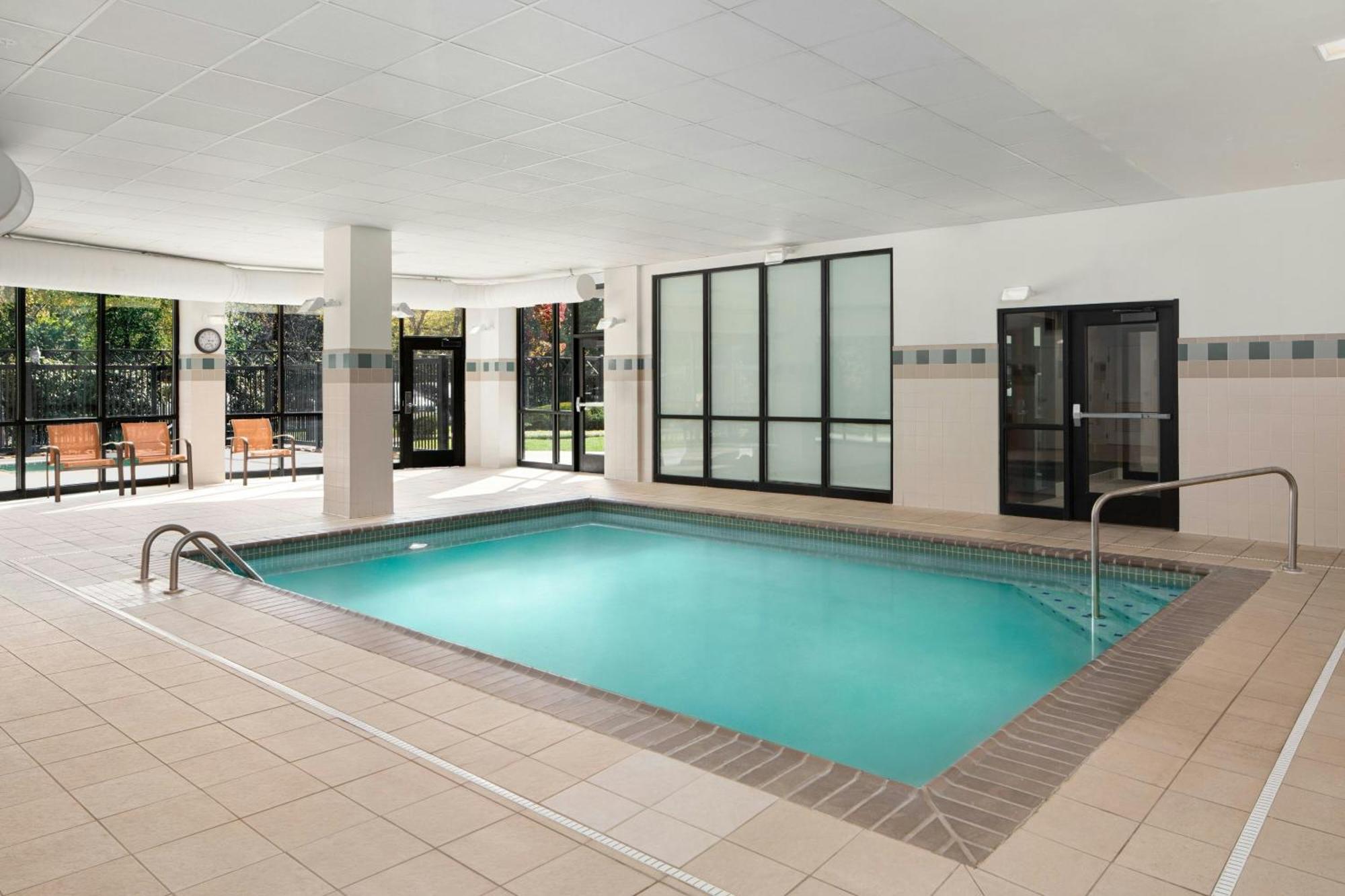 Courtyard By Marriott Knoxville Airport Alcoa Exterior foto
