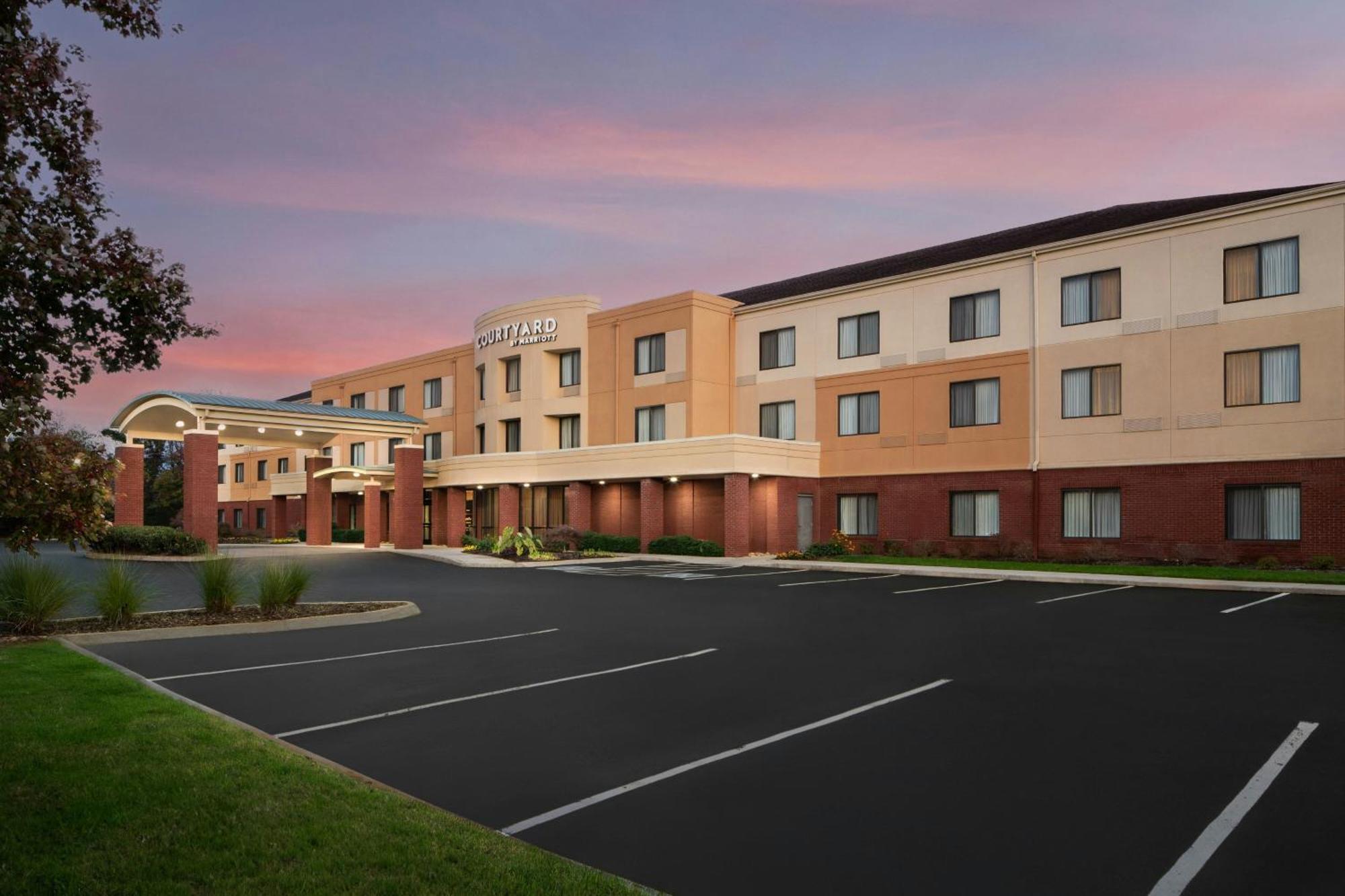 Courtyard By Marriott Knoxville Airport Alcoa Exterior foto